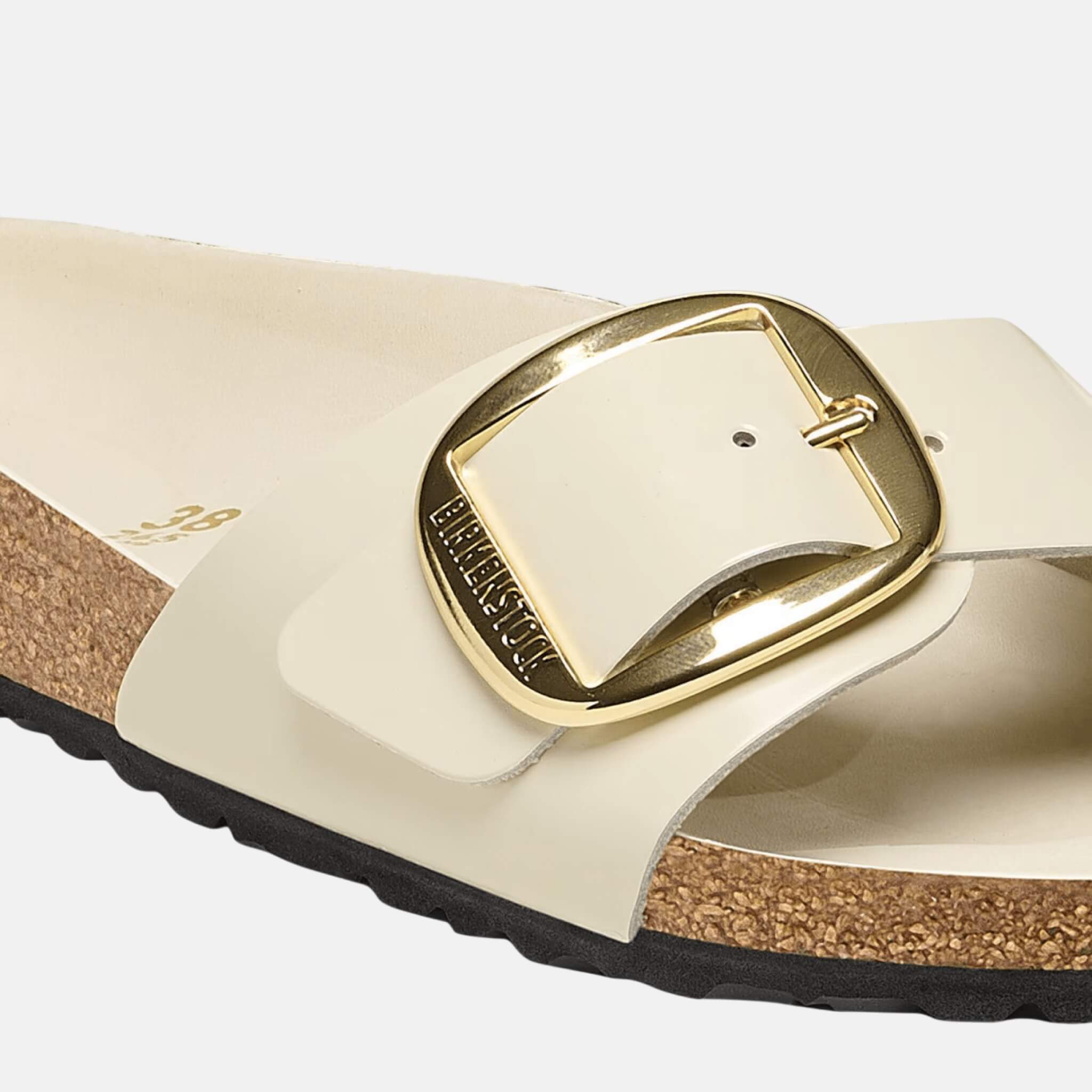 Bílé Regular pantofle Madrid High Shine Big Buckle