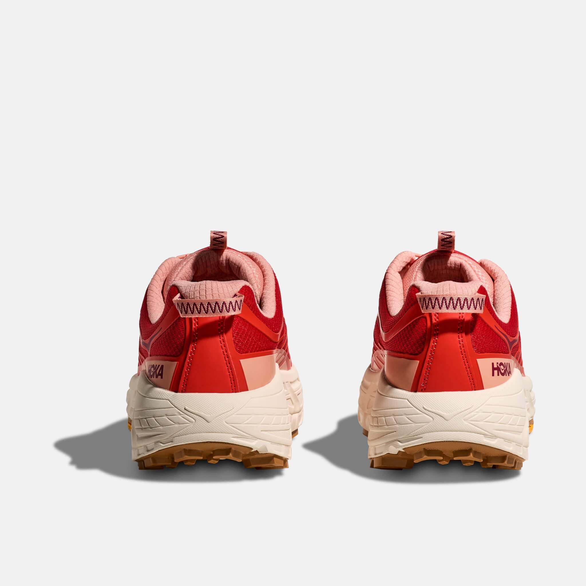 Unisex červené tenisky Hoka Mafate Three2