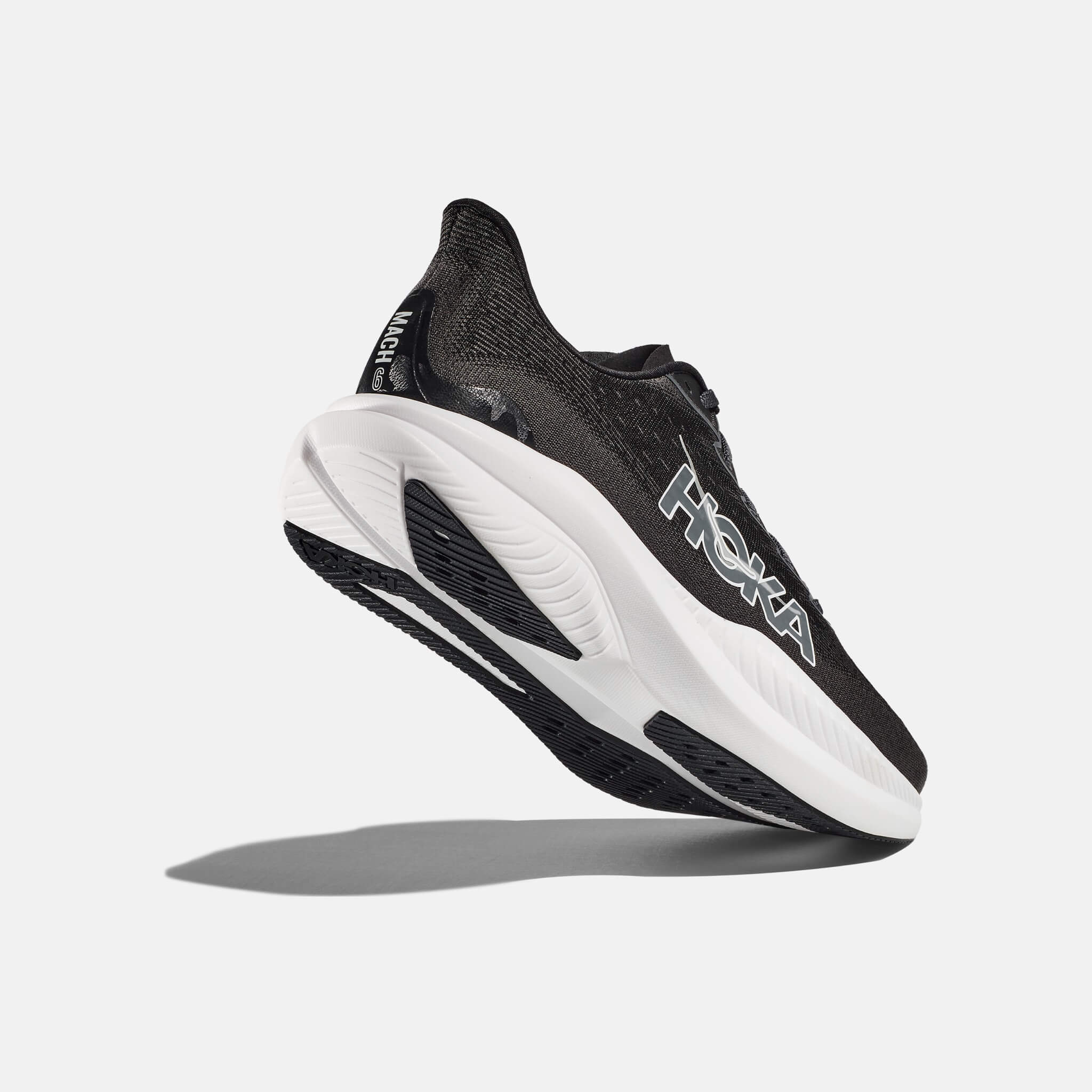 Pánské černé běžecké tenisky Hoka Mach 6