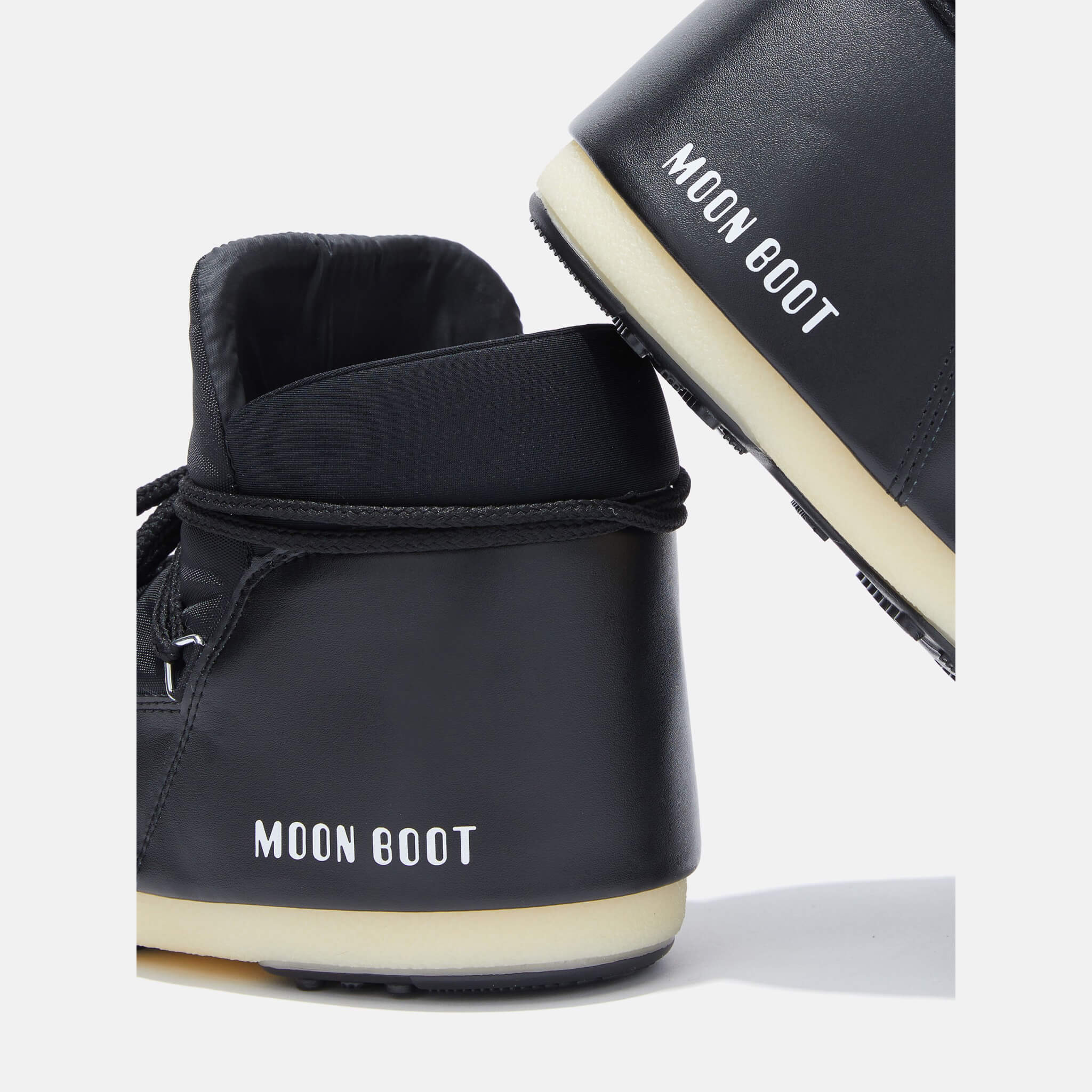 Dámské černé sněhule Moon Boot Pumps Nylon