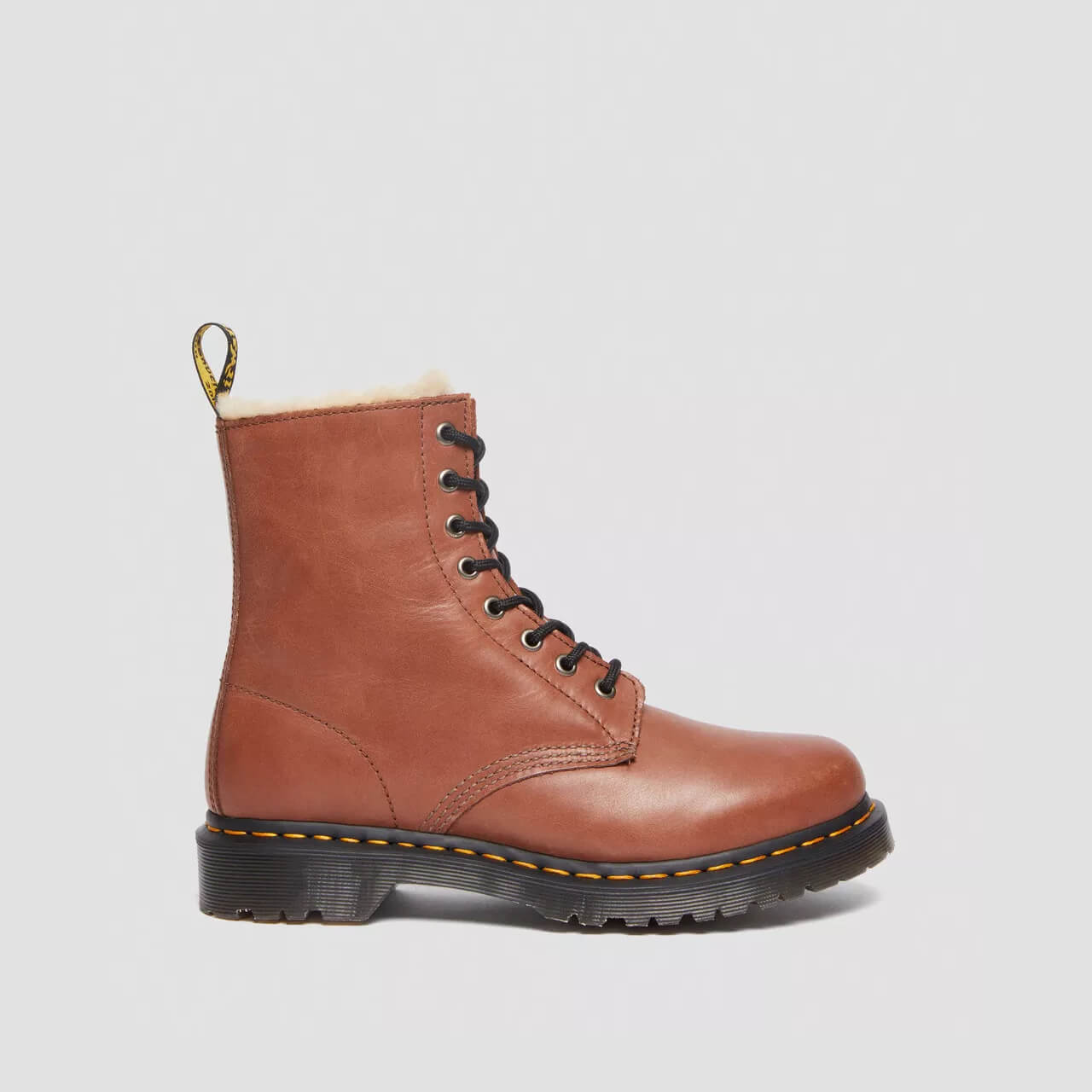 Dámské hnědé kotníkové boty Dr. Martens 1460 Serena