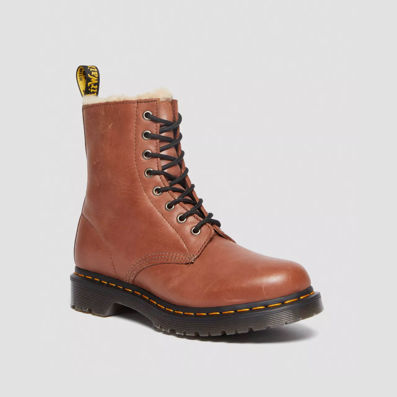 Dámské hnědé kotníkové boty Dr. Martens 1460 Serena