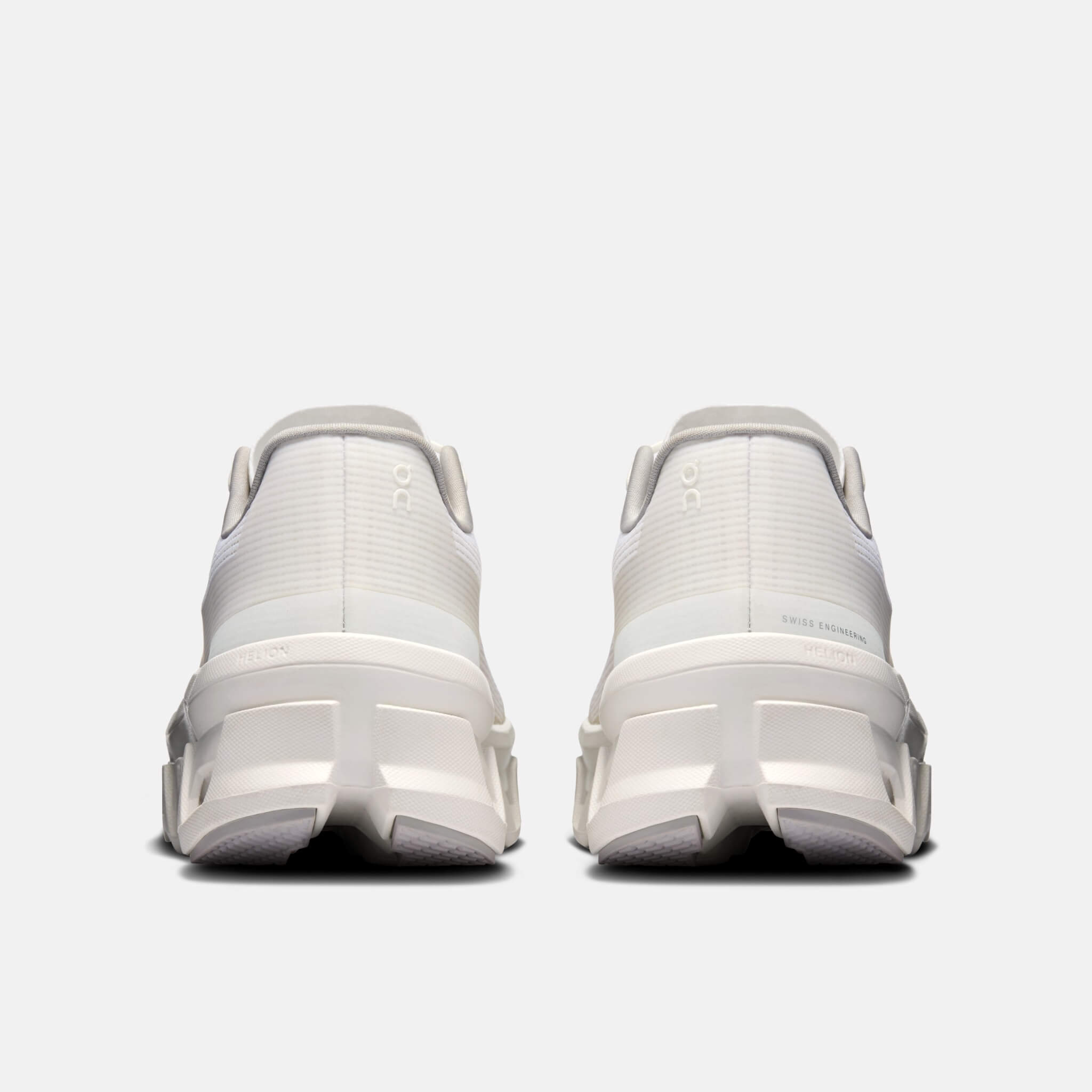 Dámské bílé běžecké tenisky On Cloudmonster Void