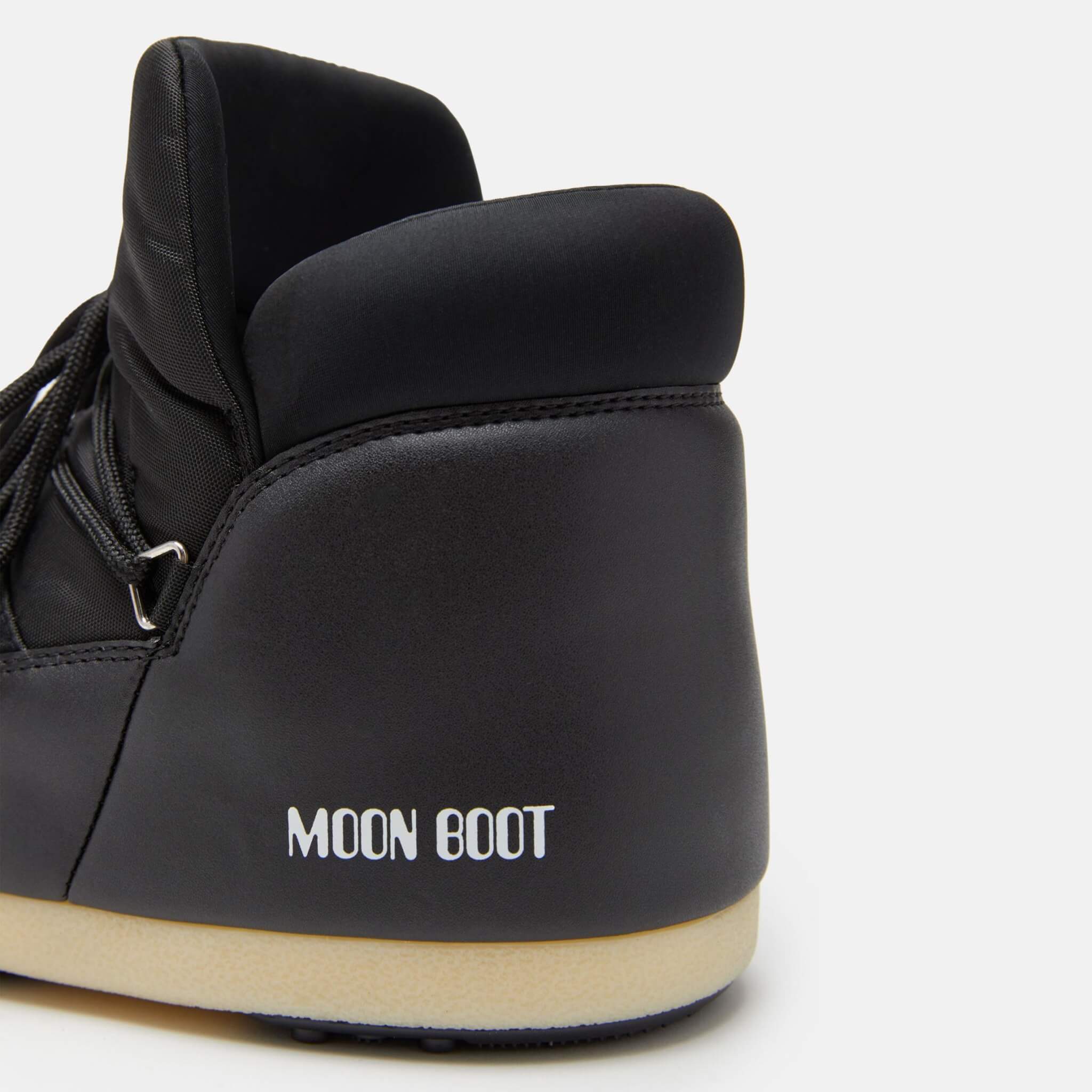 Dámské černé sněhule Moon Boot Evx Pumps Nylon