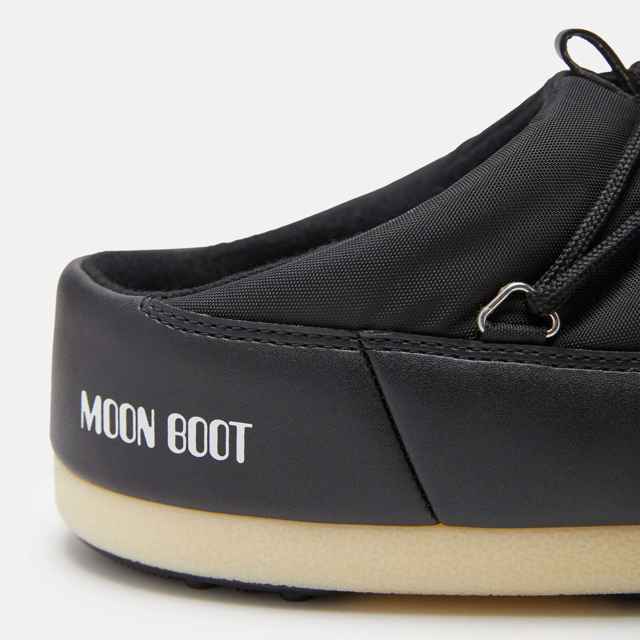 Dámské černé nazouváky Moon Boot Evx Mule Nylon