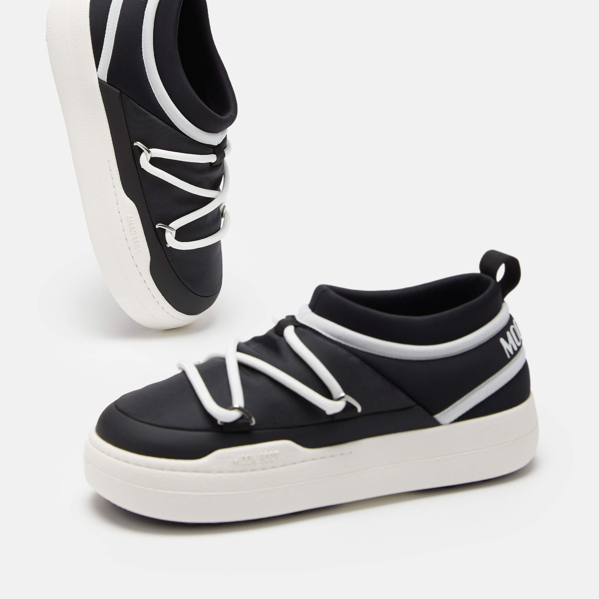 Dámské černé slip-on Moon Boot Park Icon