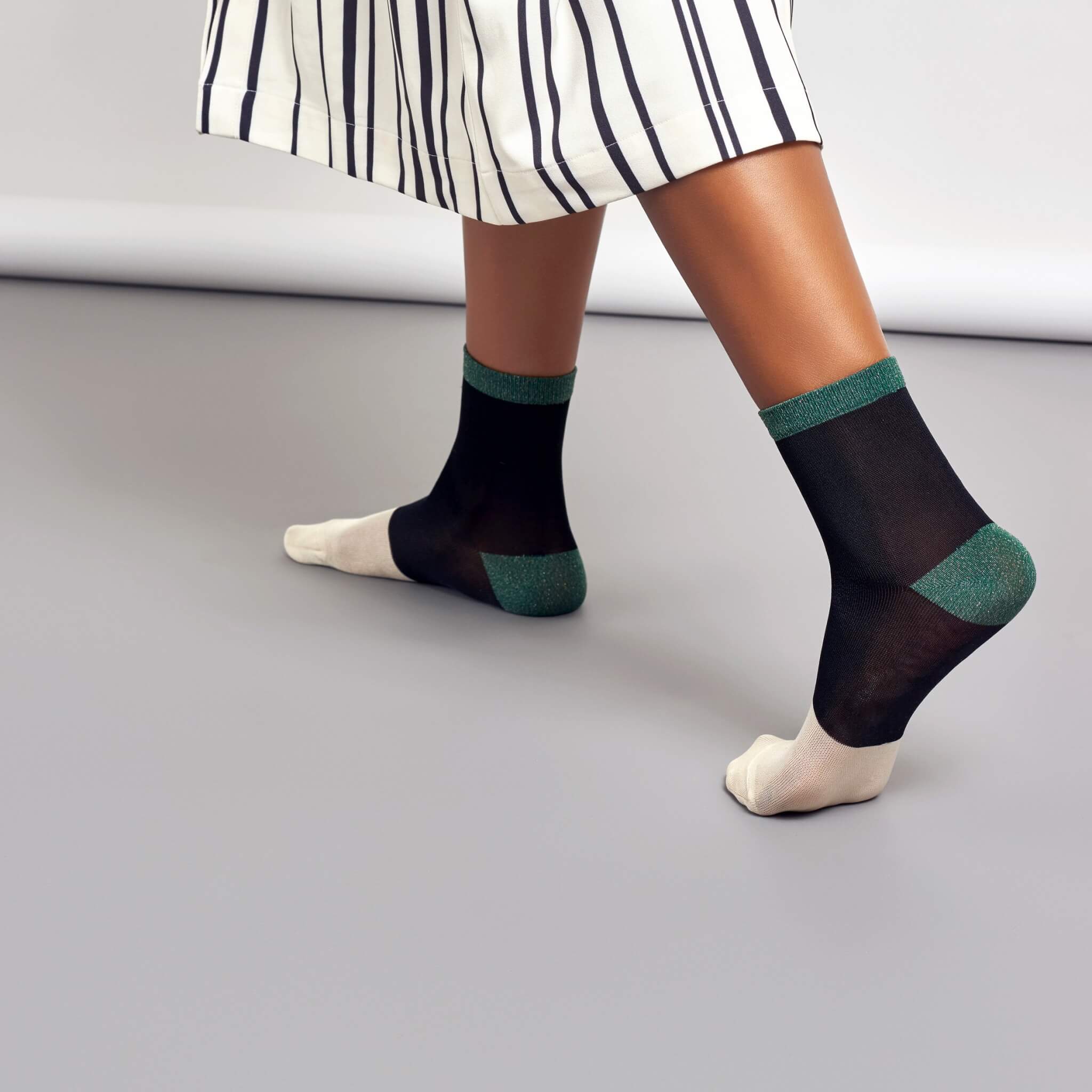 Dámské černé ponožky Happy Socks Liza // kolekce Hysteria