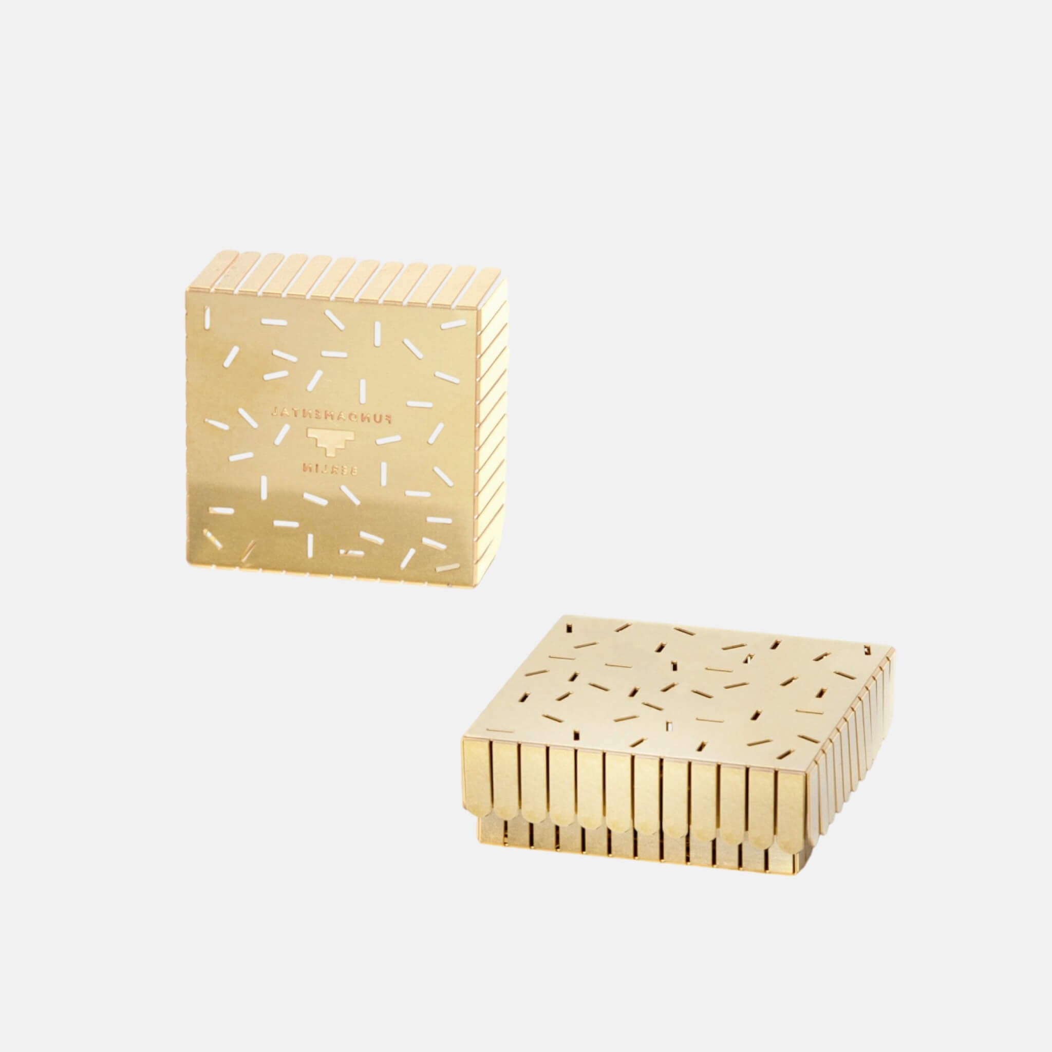 Krabička na pilulky Fundamental Berlin Stop