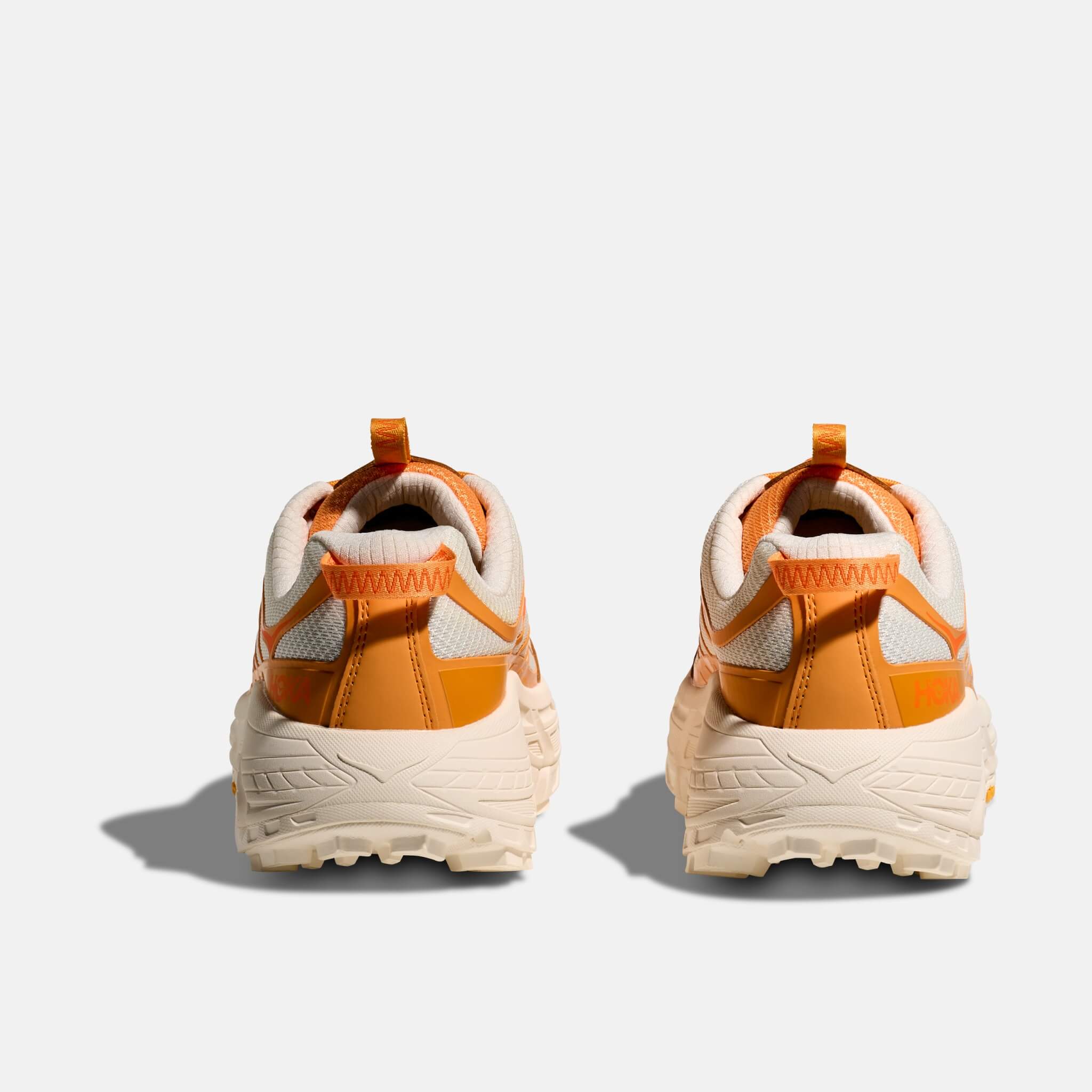 Unisex oranžovo-béžové tenisky Hoka Mafate Three2