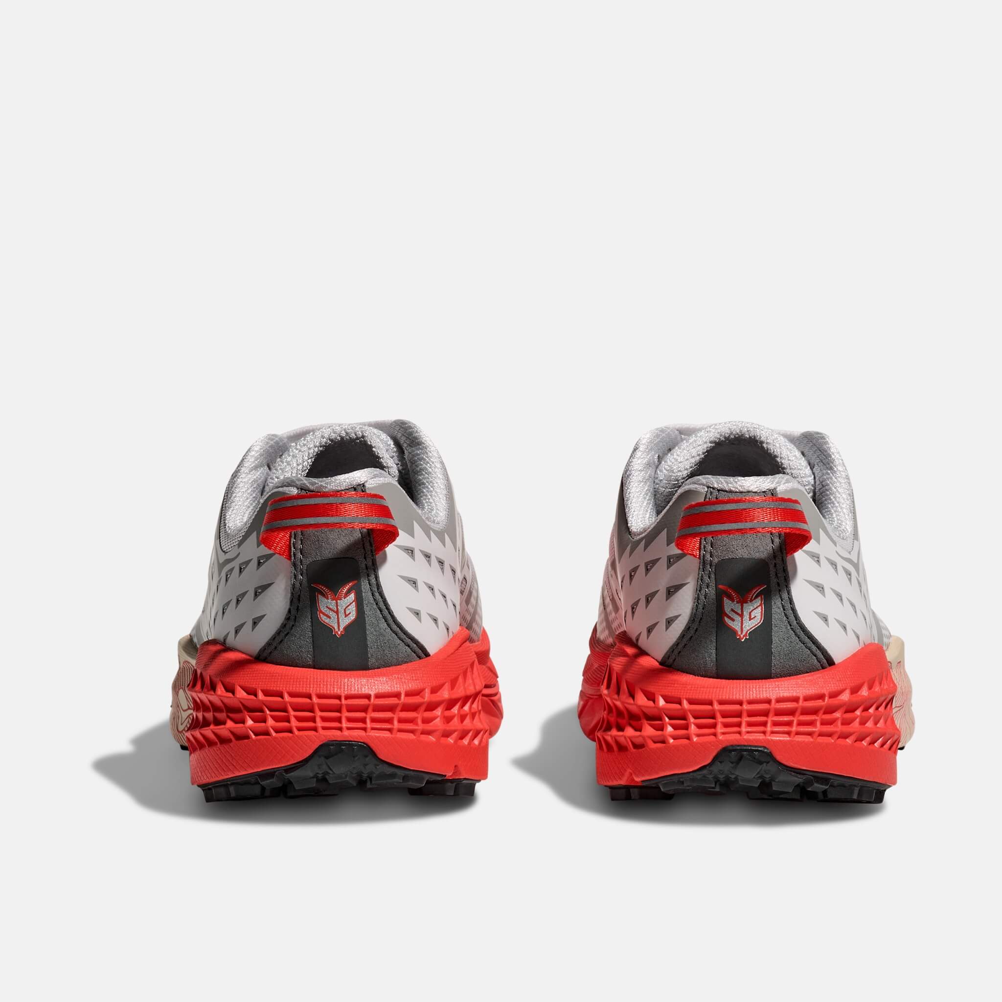 Unisex šedo-červené tenisky Hoka Speedgoat 2