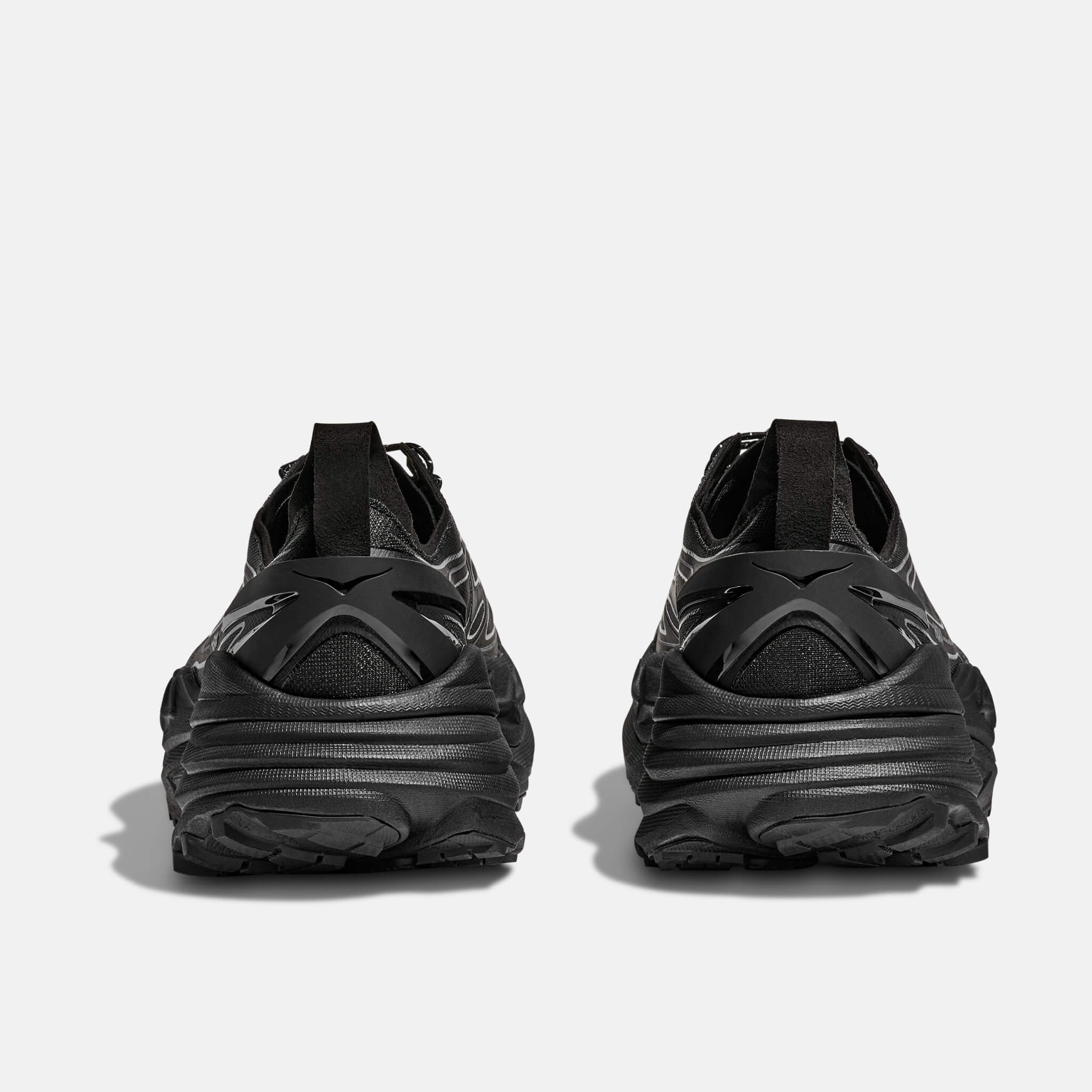 Unisex černo-stříbrné tenisky Hoka Stinson One7