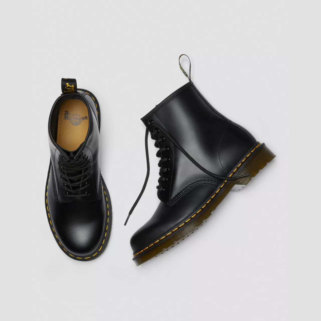 Černé kotníkové boty Dr. Martens 1460