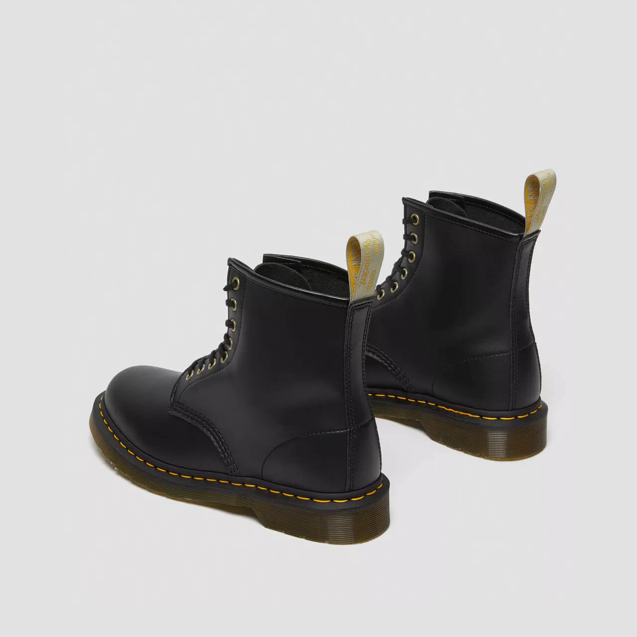 Černé kotníkové boty Dr. Martens 1460 Vegan