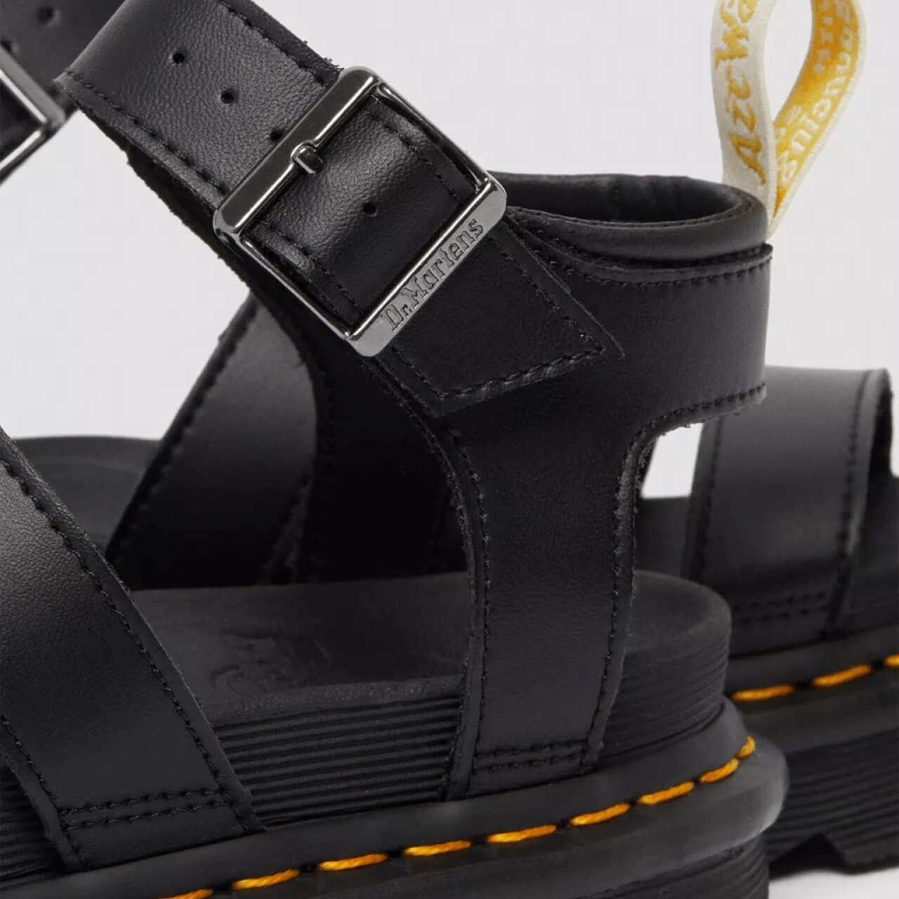 Dámské černé sandály Dr. Martens Blaire Vegan