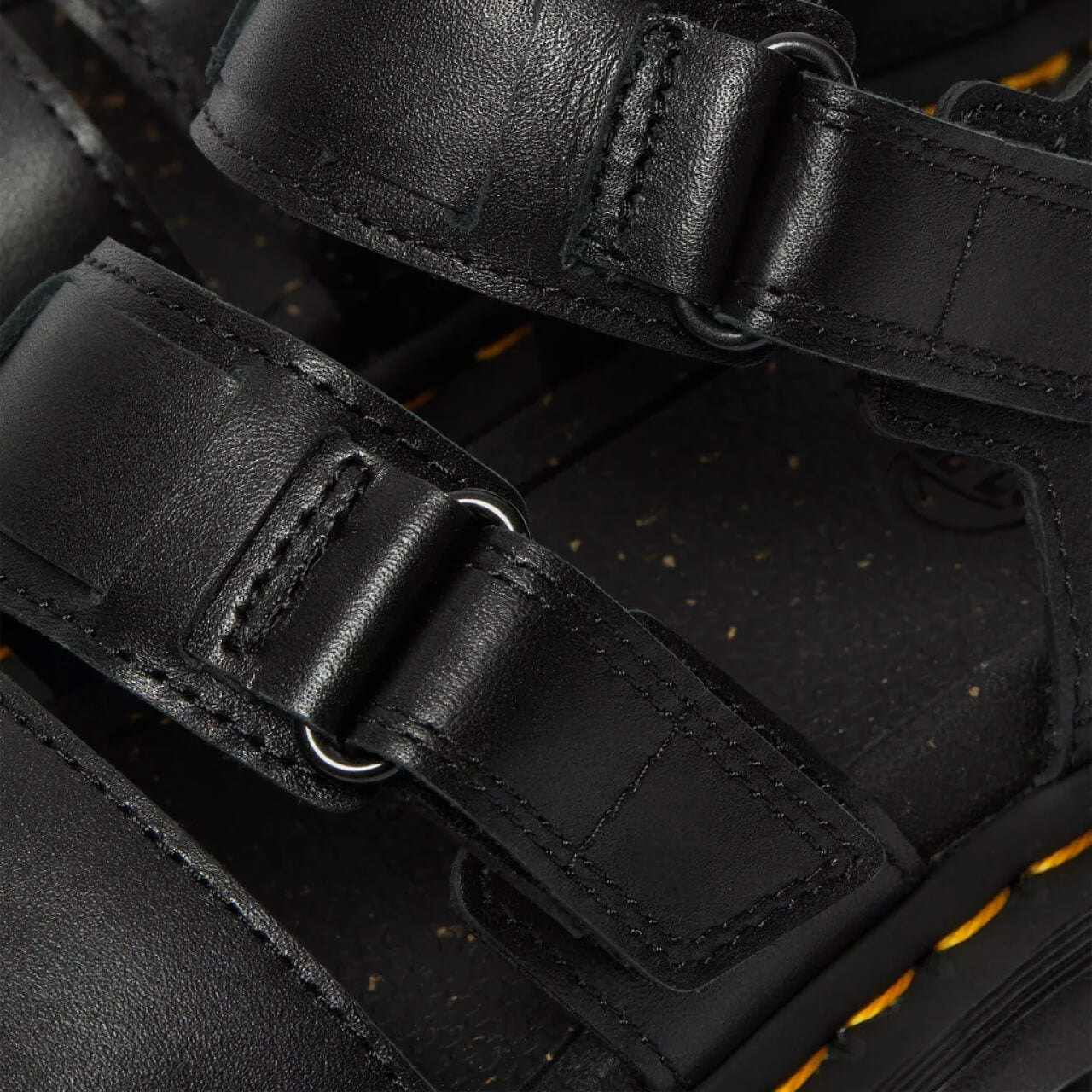 Dámské černé sandály Dr. Martens Ricki 3-Strap