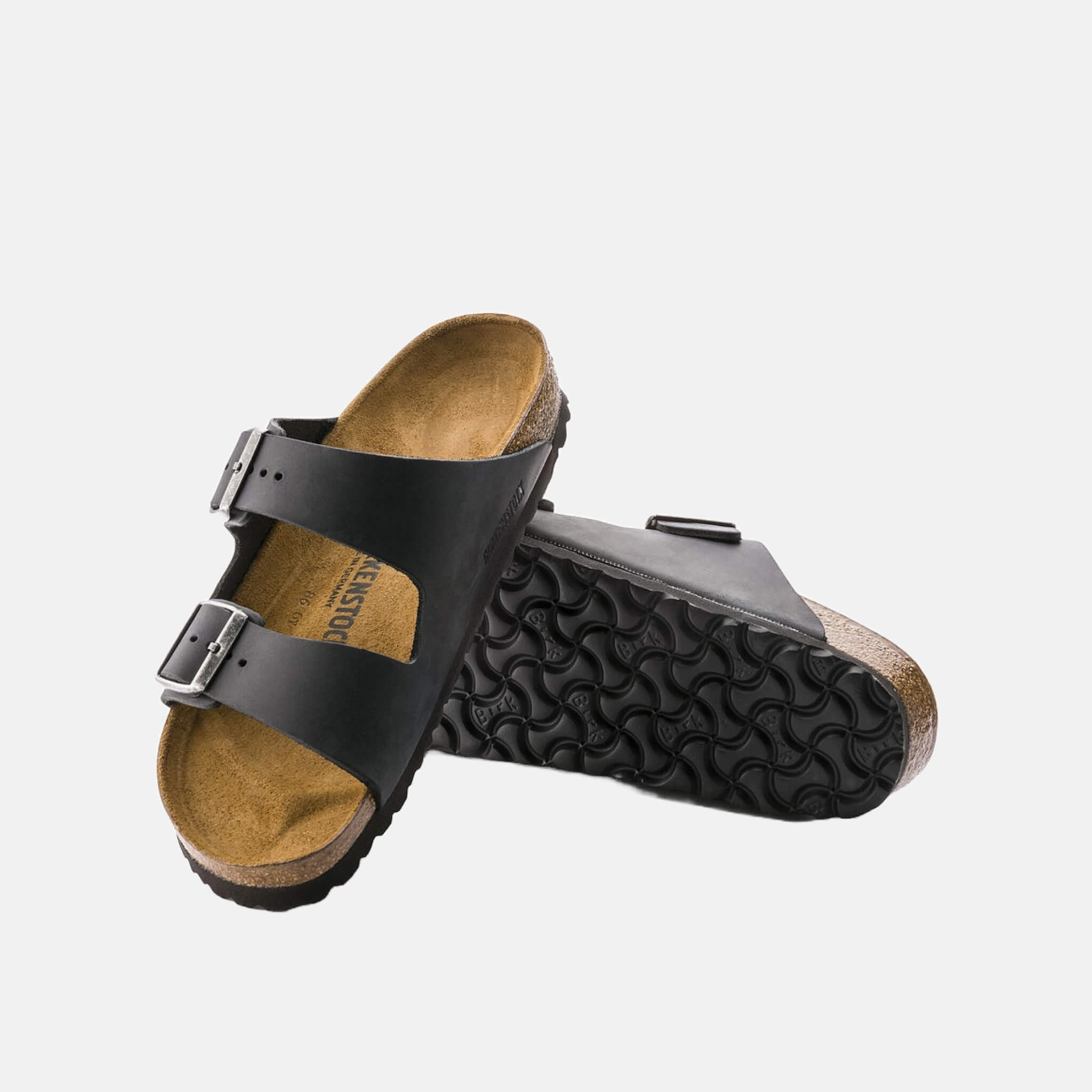 Černé pantofle Birkenstock Arizona Oiled Leather