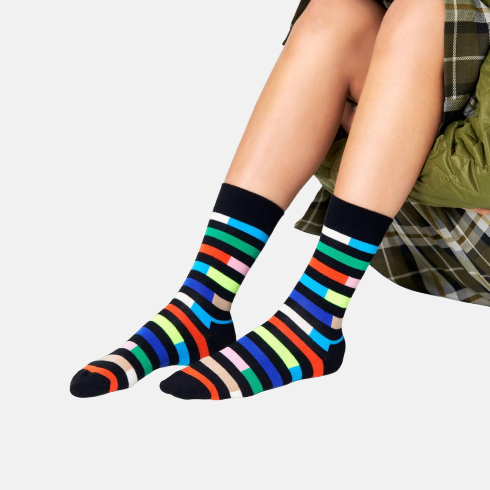 Černé ponožky Happy Socks s barevnými pruhy, vzor Highway