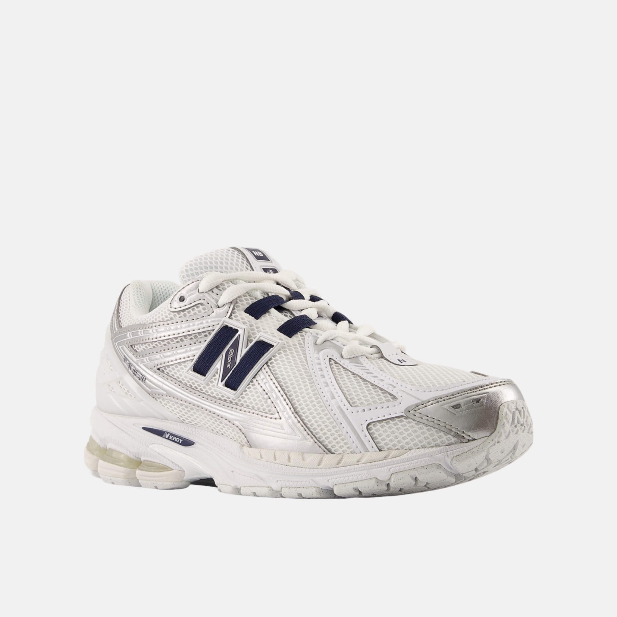 Unisex stříbrno-bílé volnočasové tenisky New Balance U1906R