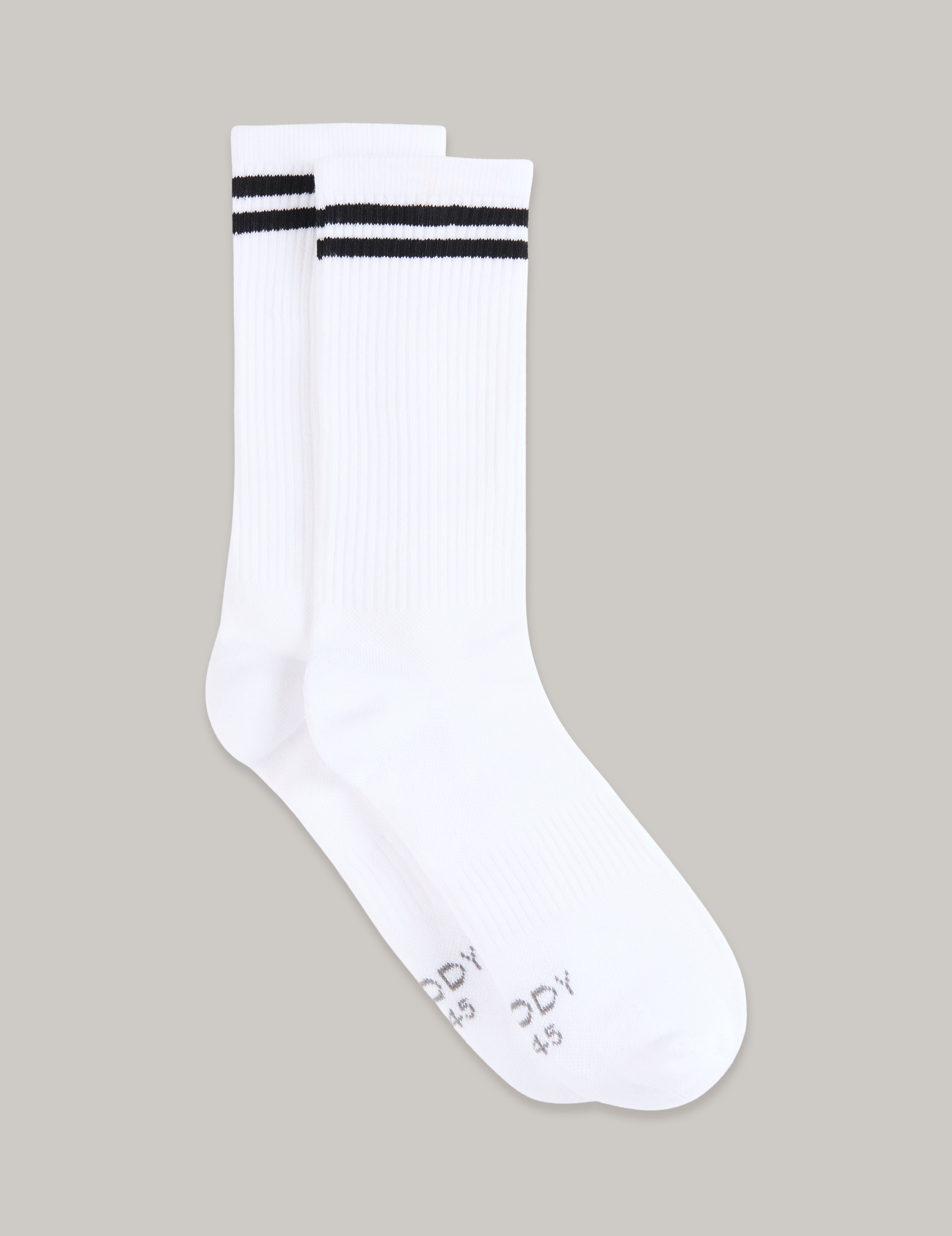 WSCFWB_01_BS068_WHT-BLK_Striped-Cushioned-Crew-Socks_WHITE-BLACK_Ghost.jpg