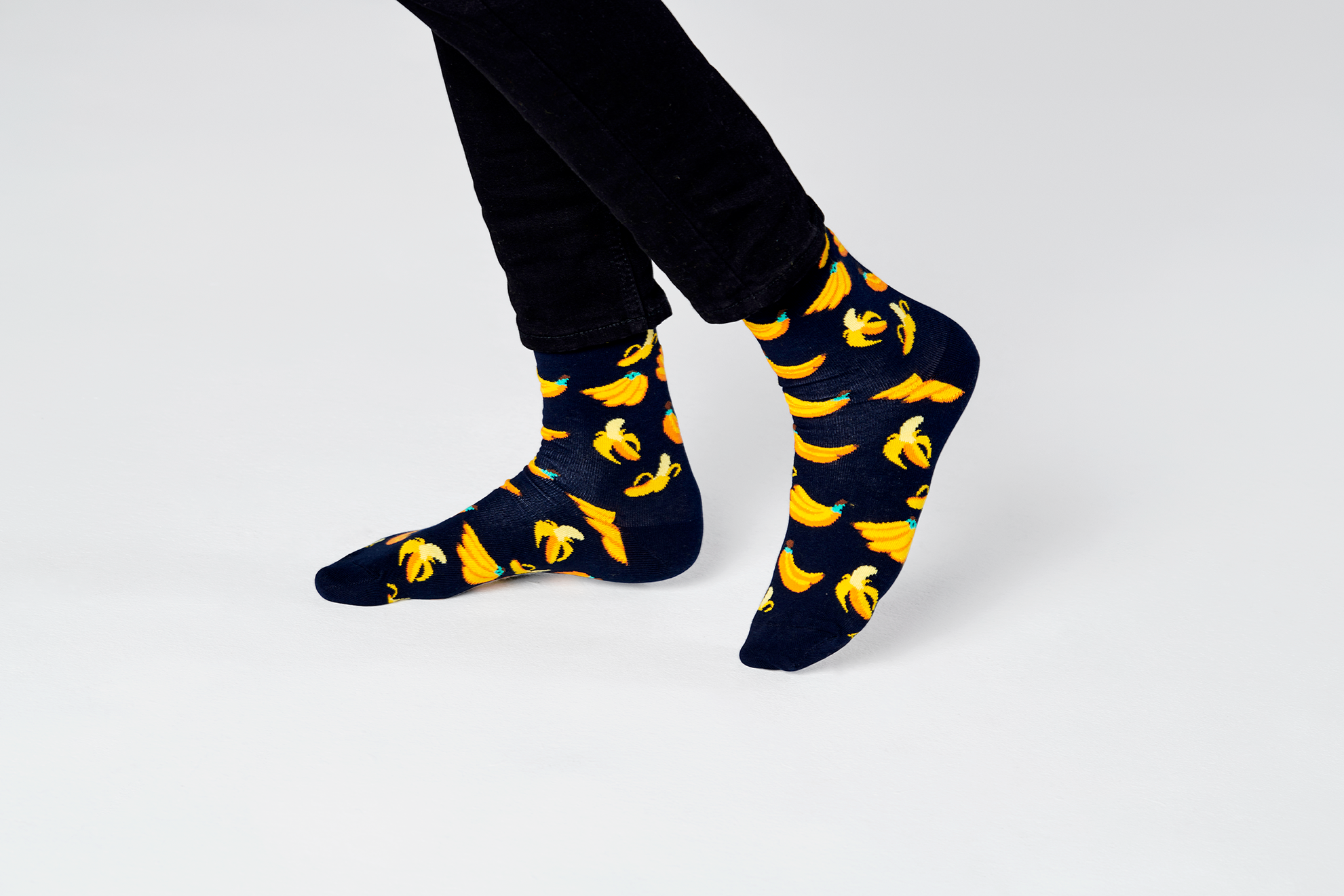 Černé ponožky Happy Socks s banány, vzor Banana